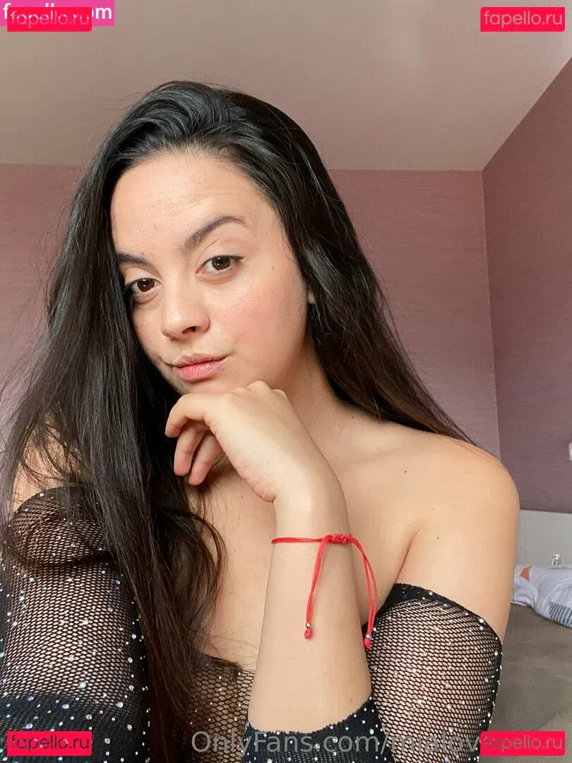 mialove1126 Onlyfans Photo Gallery 