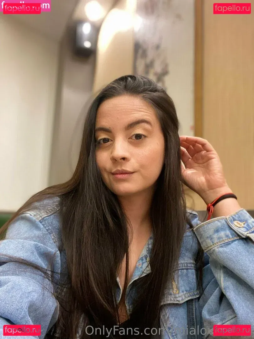 mialove1126 Onlyfans Photo Gallery 