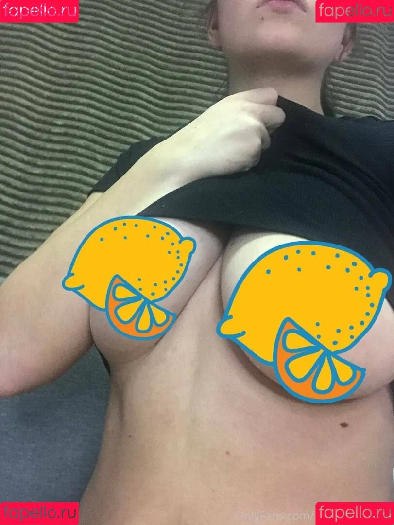 anyabrunette Onlyfans Photo Gallery 