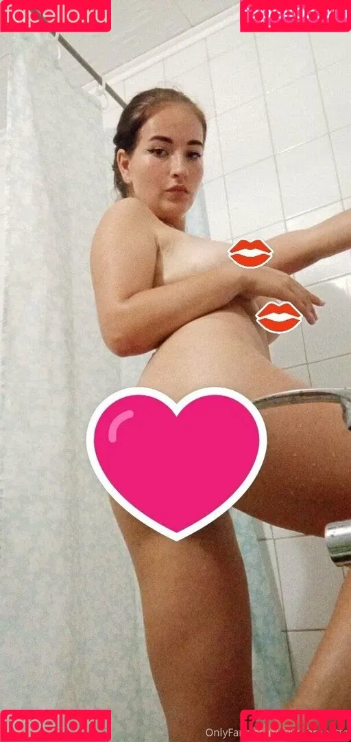 anyabrunette Onlyfans Photo Gallery 