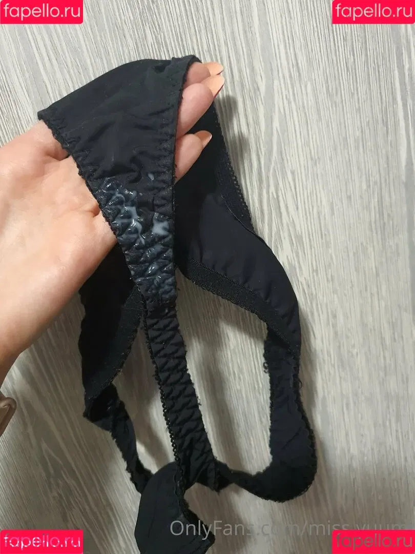 miss.yuumi Onlyfans Photo Gallery 