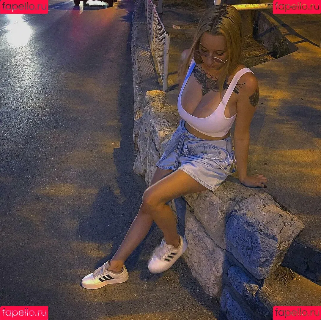 suzizvonar Onlyfans Photo Gallery 