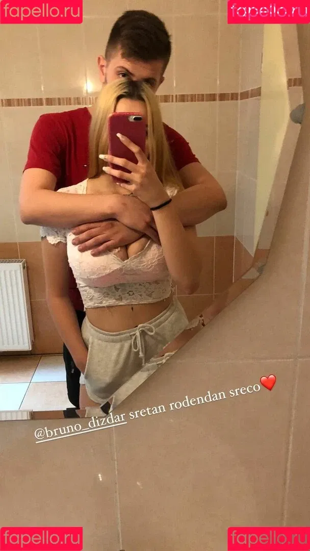 suzizvonar Onlyfans Photo Gallery 