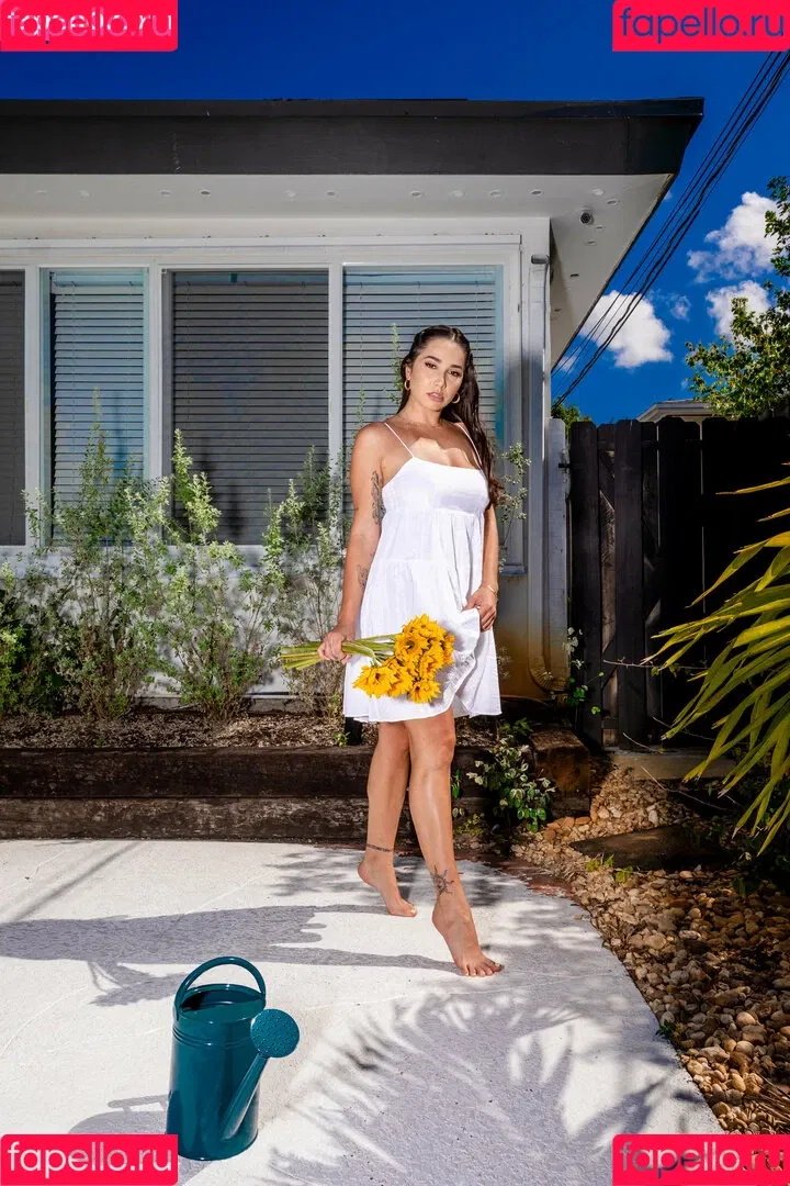 karleegrey Onlyfans Photo Gallery 