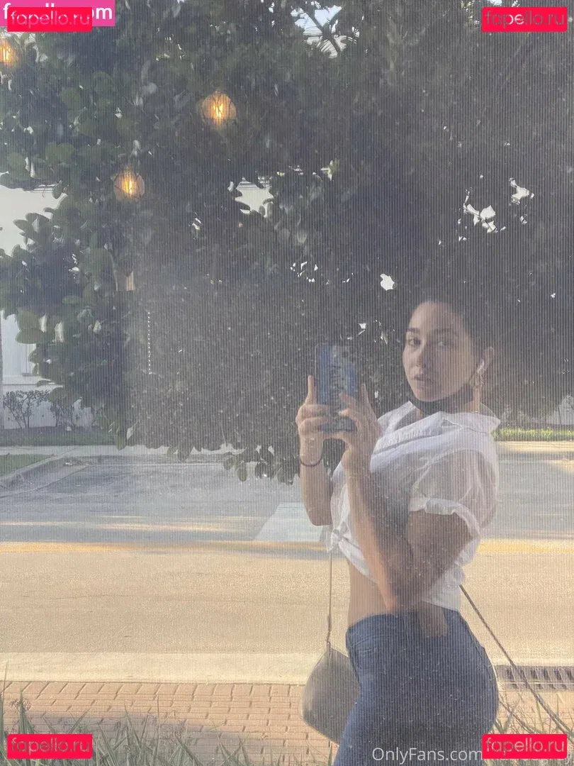 karleegrey Onlyfans Photo Gallery 