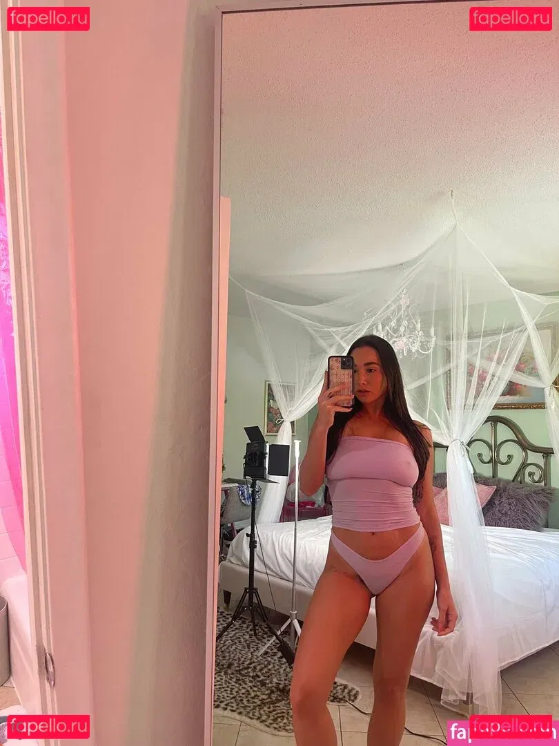 karleegrey Onlyfans Photo Gallery 