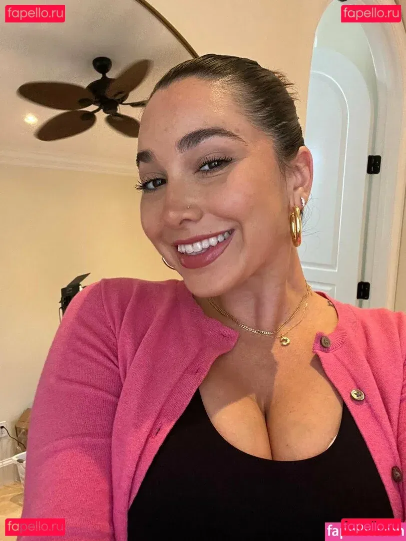 karleegrey Onlyfans Photo Gallery 