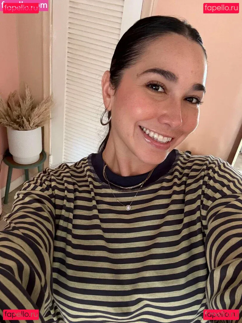 karleegrey Onlyfans Photo Gallery 