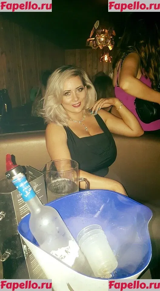 Stephanie Fox Onlyfans Photo Gallery 