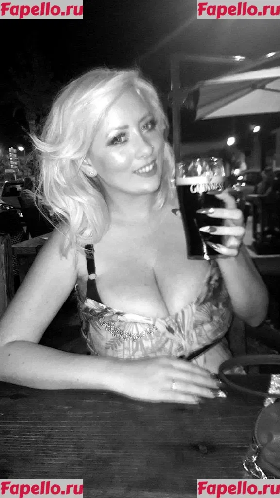 Stephanie Fox Onlyfans Photo Gallery 