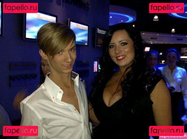 Stephanie Fox Onlyfans Photo Gallery 