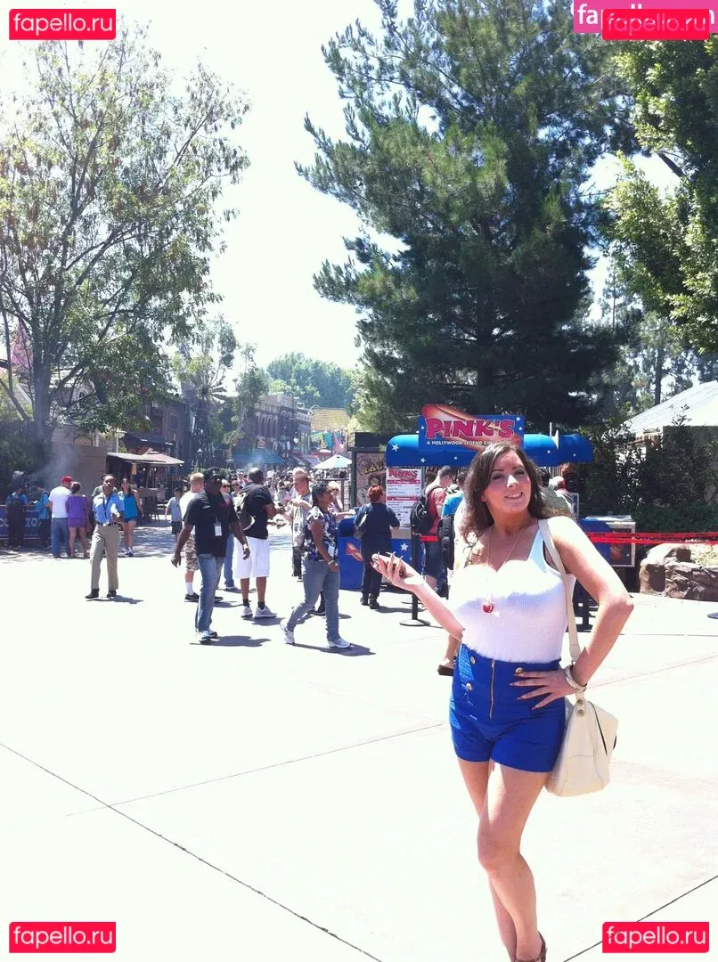 Stephanie Fox Onlyfans Photo Gallery 