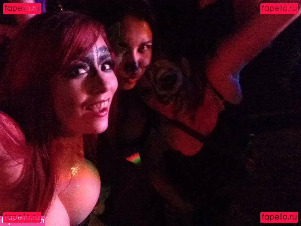 Stephanie Fox Onlyfans Photo Gallery 