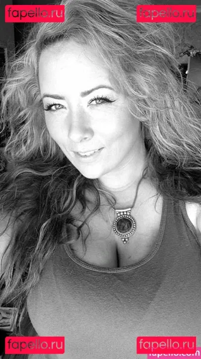 Stephanie Fox Onlyfans Photo Gallery 