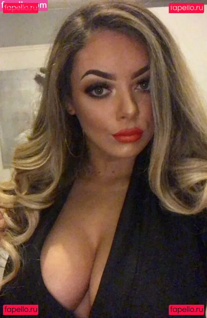 Stephanie Fox Onlyfans Photo Gallery 