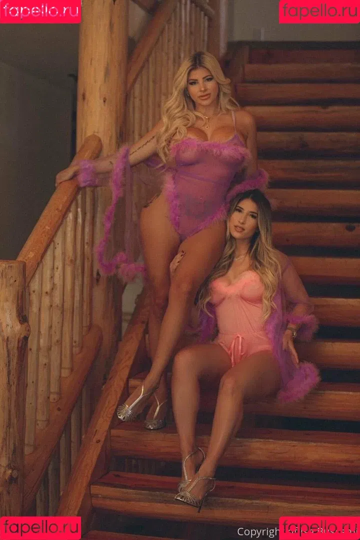 Isabella Buscemi Onlyfans Photo Gallery 