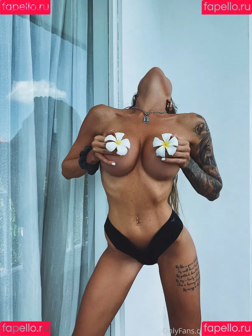 Anna Aksyuk Onlyfans Photo Gallery 