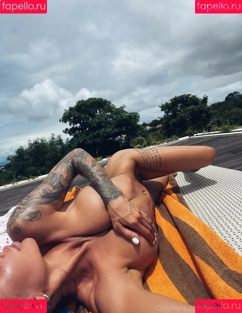 Anna Aksyuk Onlyfans Photo Gallery 