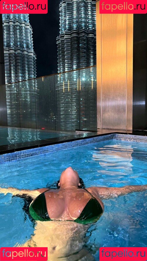 Hanaa Elshayeb Onlyfans Photo Gallery 