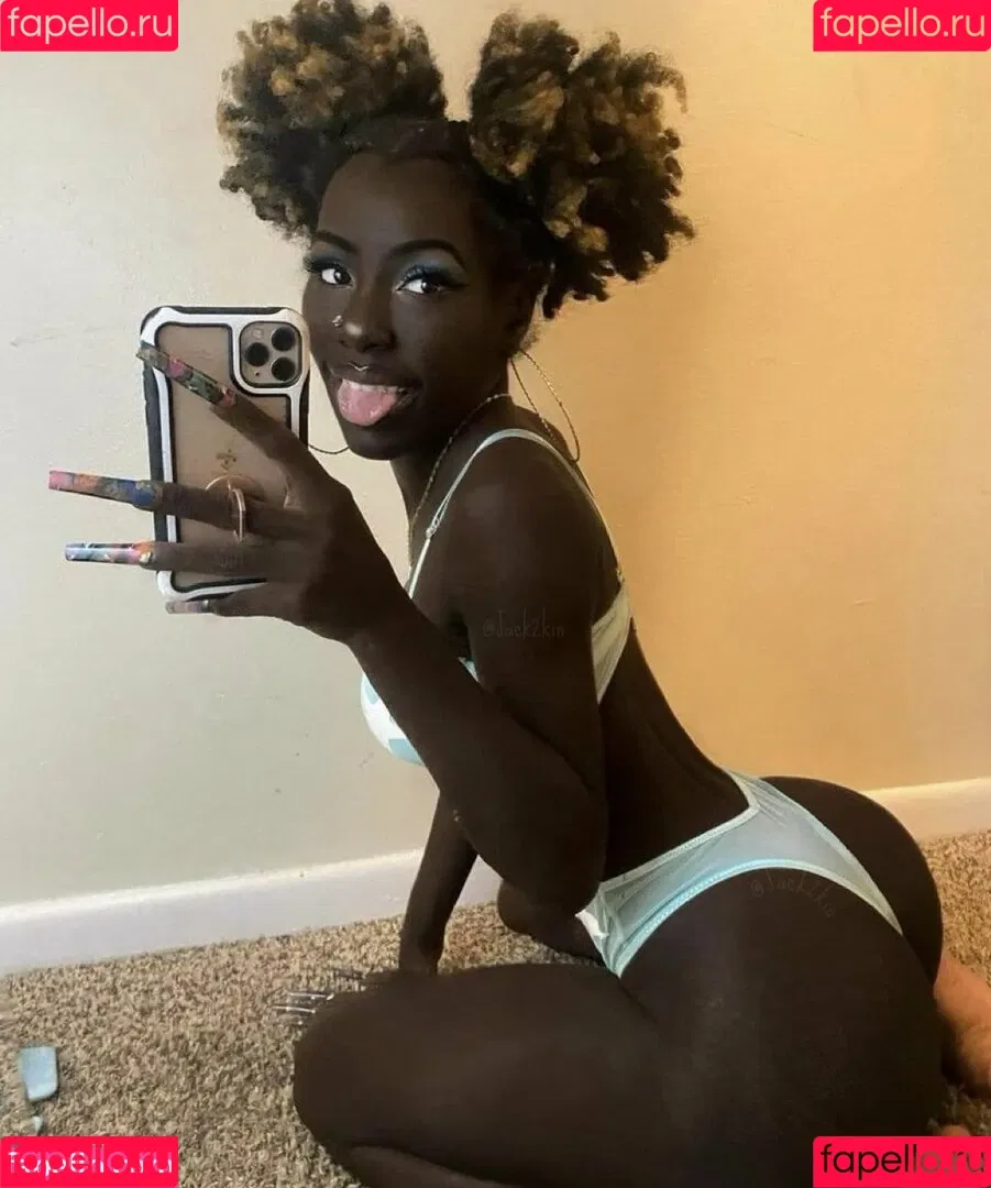 Cyn Kaine Onlyfans Photo Gallery 