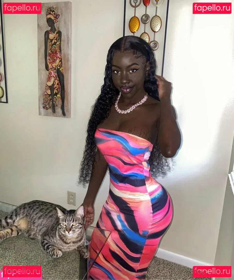 Cyn Kaine Onlyfans Photo Gallery 