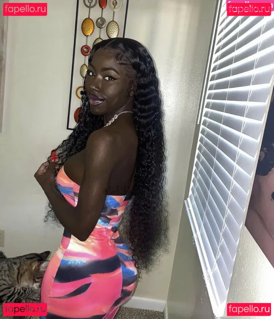 Cyn Kaine Onlyfans Photo Gallery 