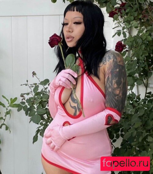 Cyn Kaine Nude Onlyfans Photo 8