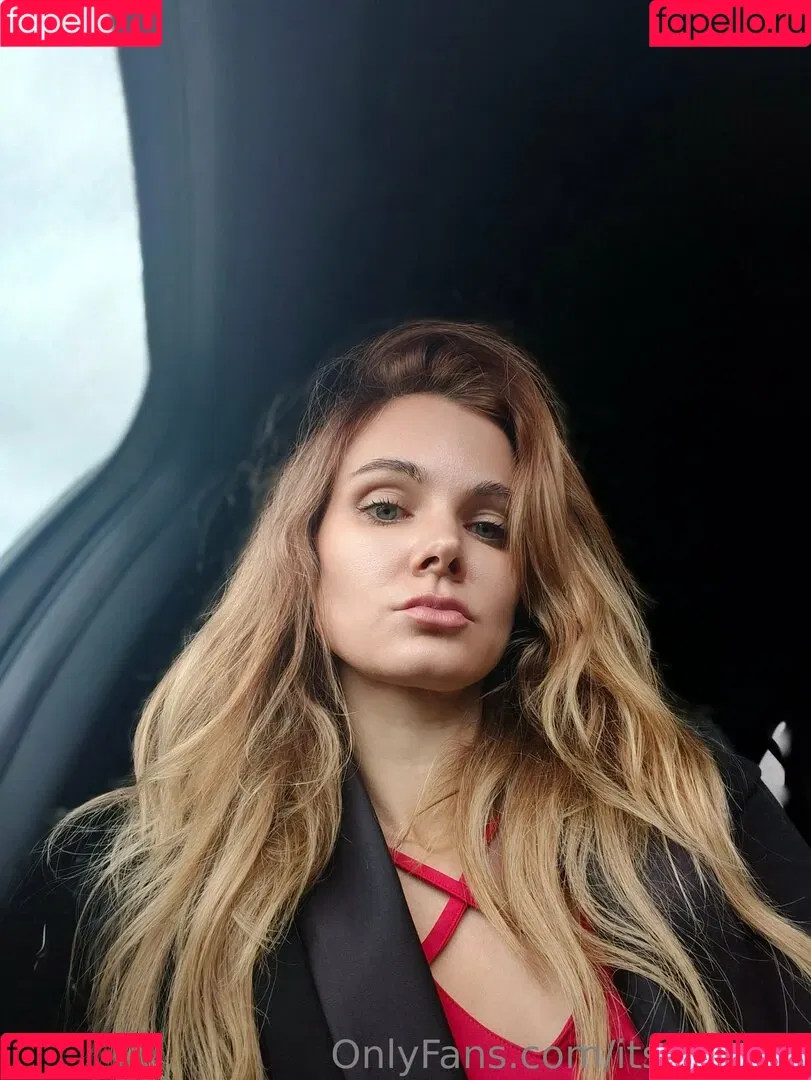 itsmekaro Onlyfans Photo Gallery 