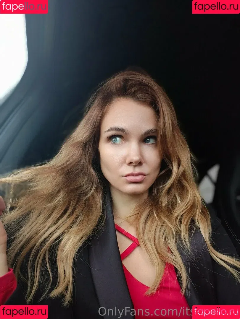 itsmekaro Onlyfans Photo Gallery 