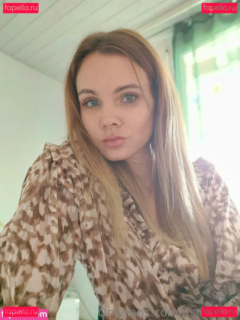 itsmekaro Onlyfans Photo Gallery 