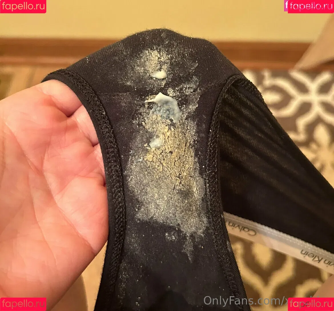 xraebby Onlyfans Photo Gallery 