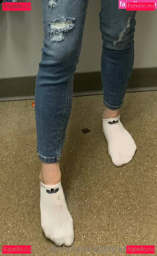 xraebby Onlyfans Photo Gallery 