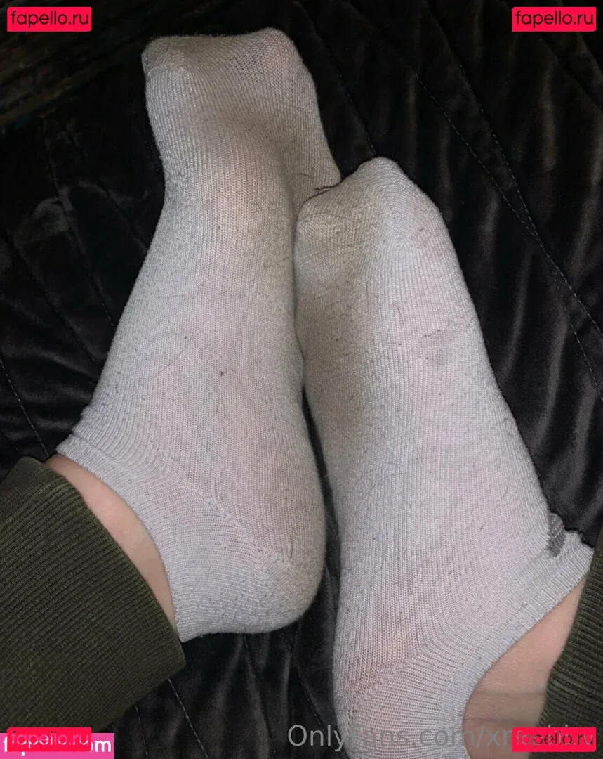 xraebby Onlyfans Photo Gallery 