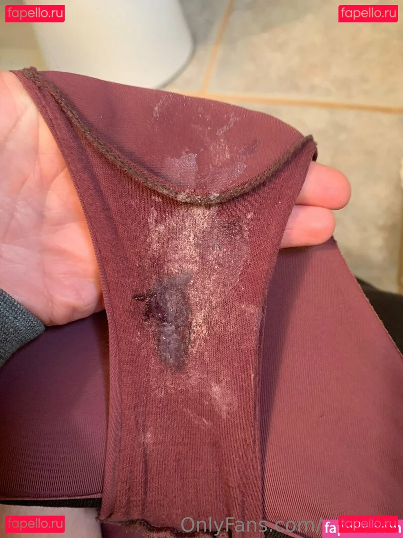 xraebby Onlyfans Photo Gallery 