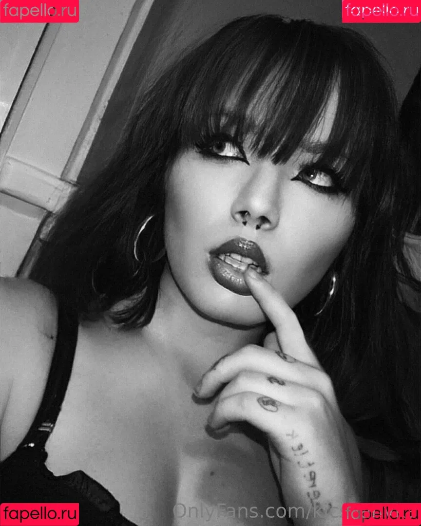 kicsilanyka Onlyfans Photo Gallery 