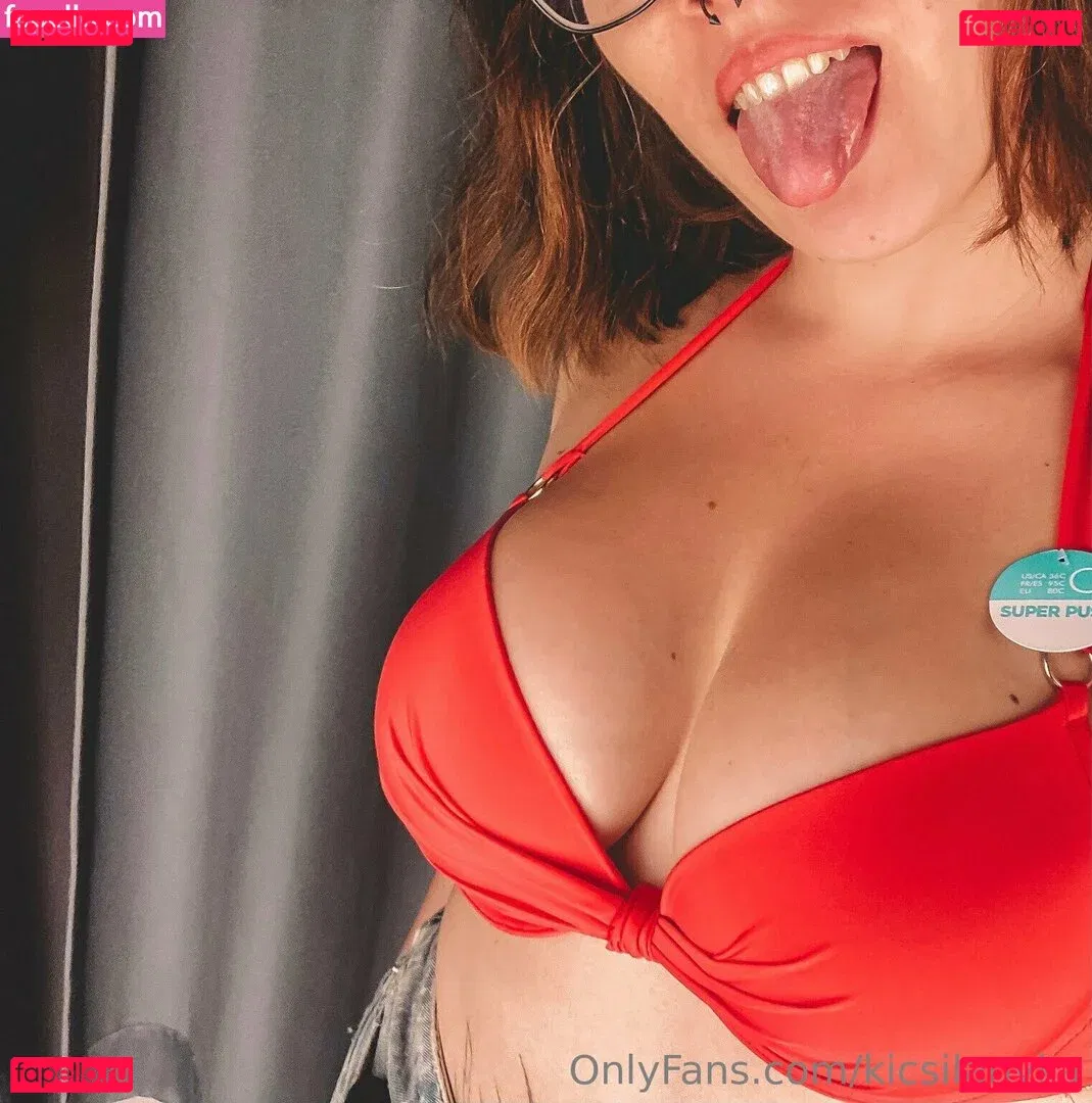 kicsilanyka Onlyfans Photo Gallery 