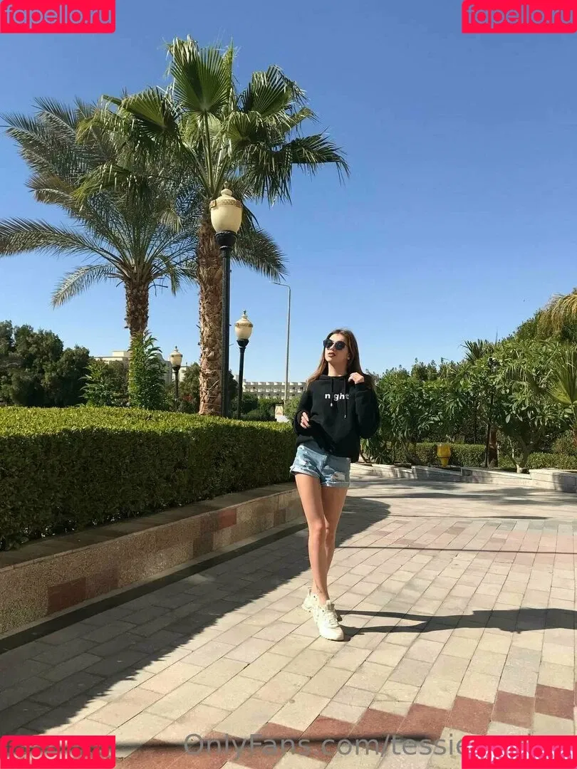 tessie_v Onlyfans Photo Gallery 