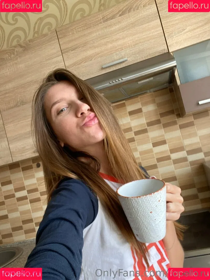 tessie_v Onlyfans Photo Gallery 