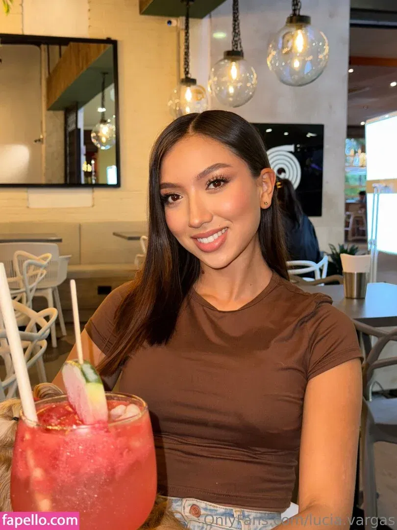 Lucia.vargas Onlyfans Photo Gallery 