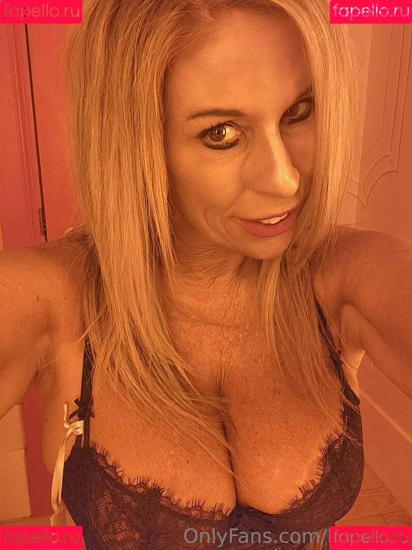 lilylee23 Onlyfans Photo Gallery 