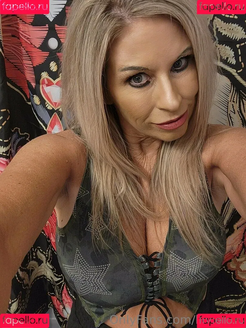 lilylee23 Onlyfans Photo Gallery 