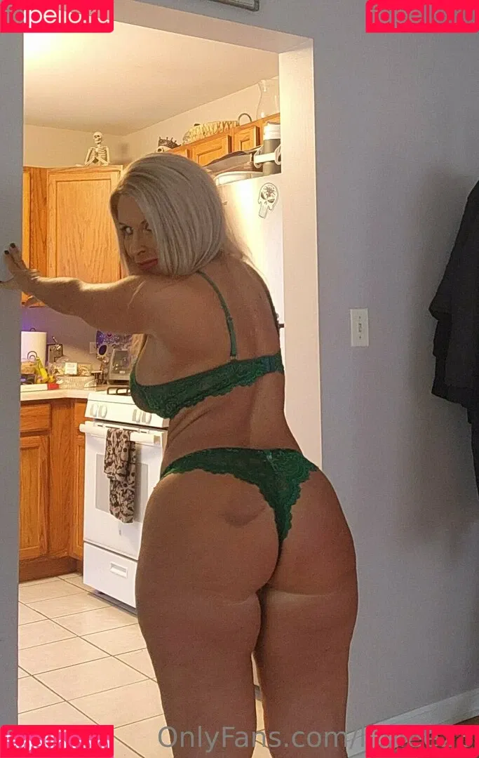 lilylee23 Onlyfans Photo Gallery 