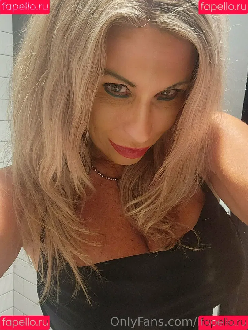lilylee23 Onlyfans Photo Gallery 