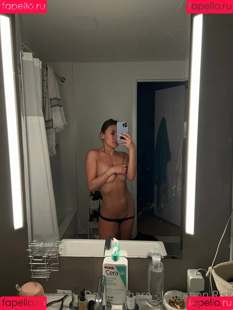 Yana Demeester Onlyfans Photo Gallery 