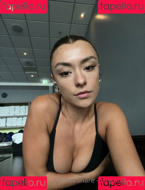 Yana Demeester Nude Onlyfans Photo 7