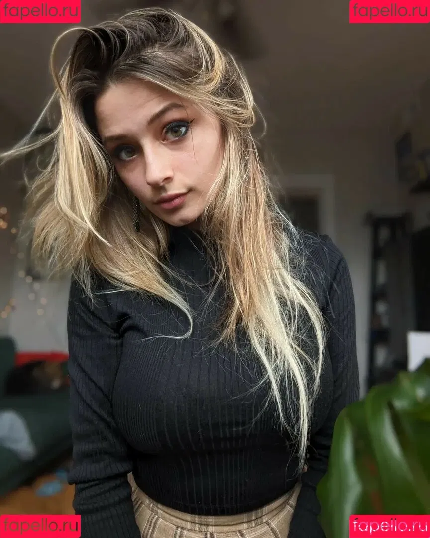 katerino Onlyfans Photo Gallery 