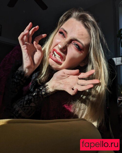 katerino Onlyfans Photo Gallery 