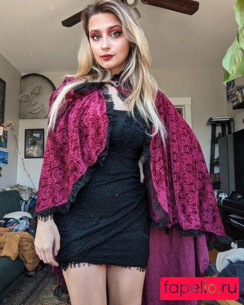 katerino Onlyfans Photo Gallery 