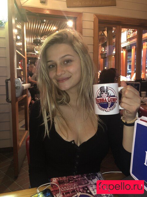 katerino Onlyfans Photo Gallery 