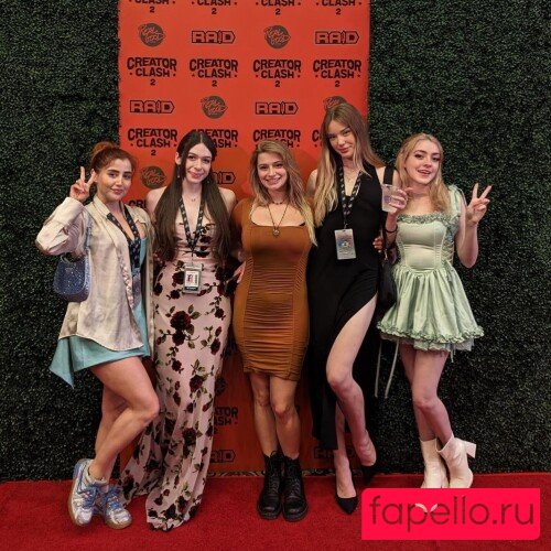 katerino Onlyfans Photo Gallery 